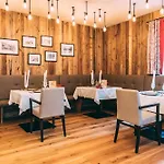 Готель Trattlerhof 4*