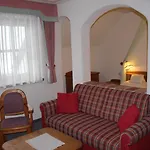 Trattlerhof Готель 4*