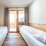 Отель Trattlerhof