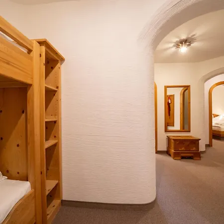 Hotel Trattlerhof