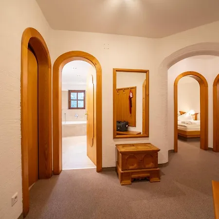 Hotel Trattlerhof