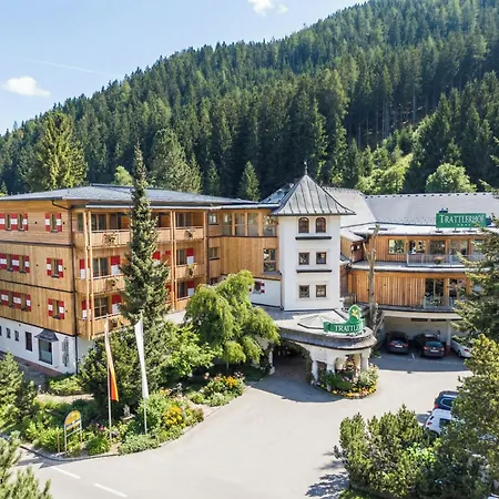 Hotel Trattlerhof Bad Kleinkirchheim