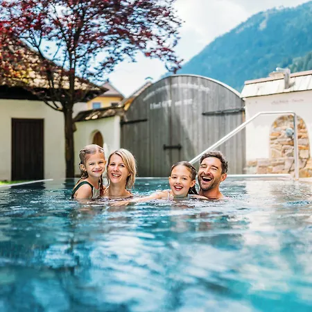 Trattlerhof 4* Bad Kleinkirchheim