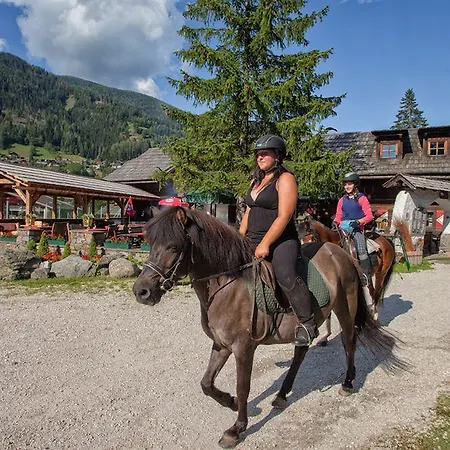 Trattlerhof Hotel Bad Kleinkirchheim