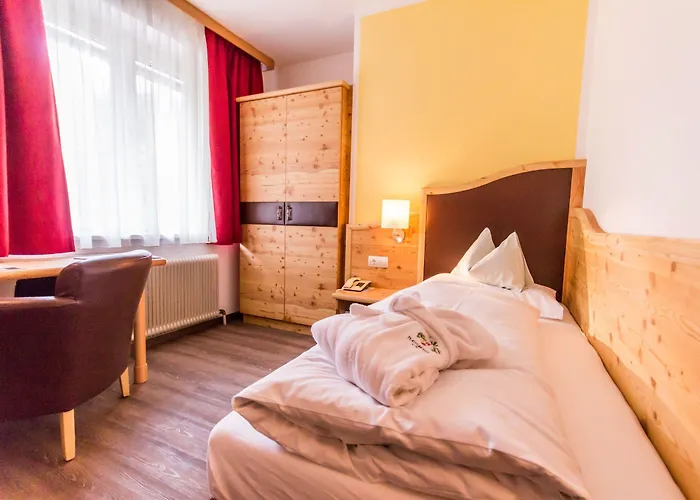 Trattlerhof Готель 4*